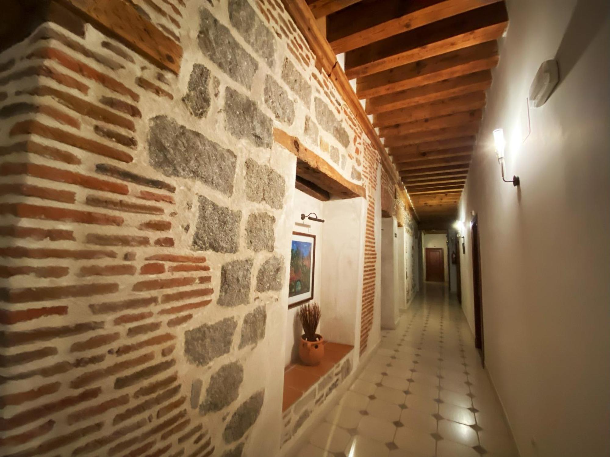 Palacio Duque de Tamames - HOTEL EL RASTRO Ávila Exterior foto