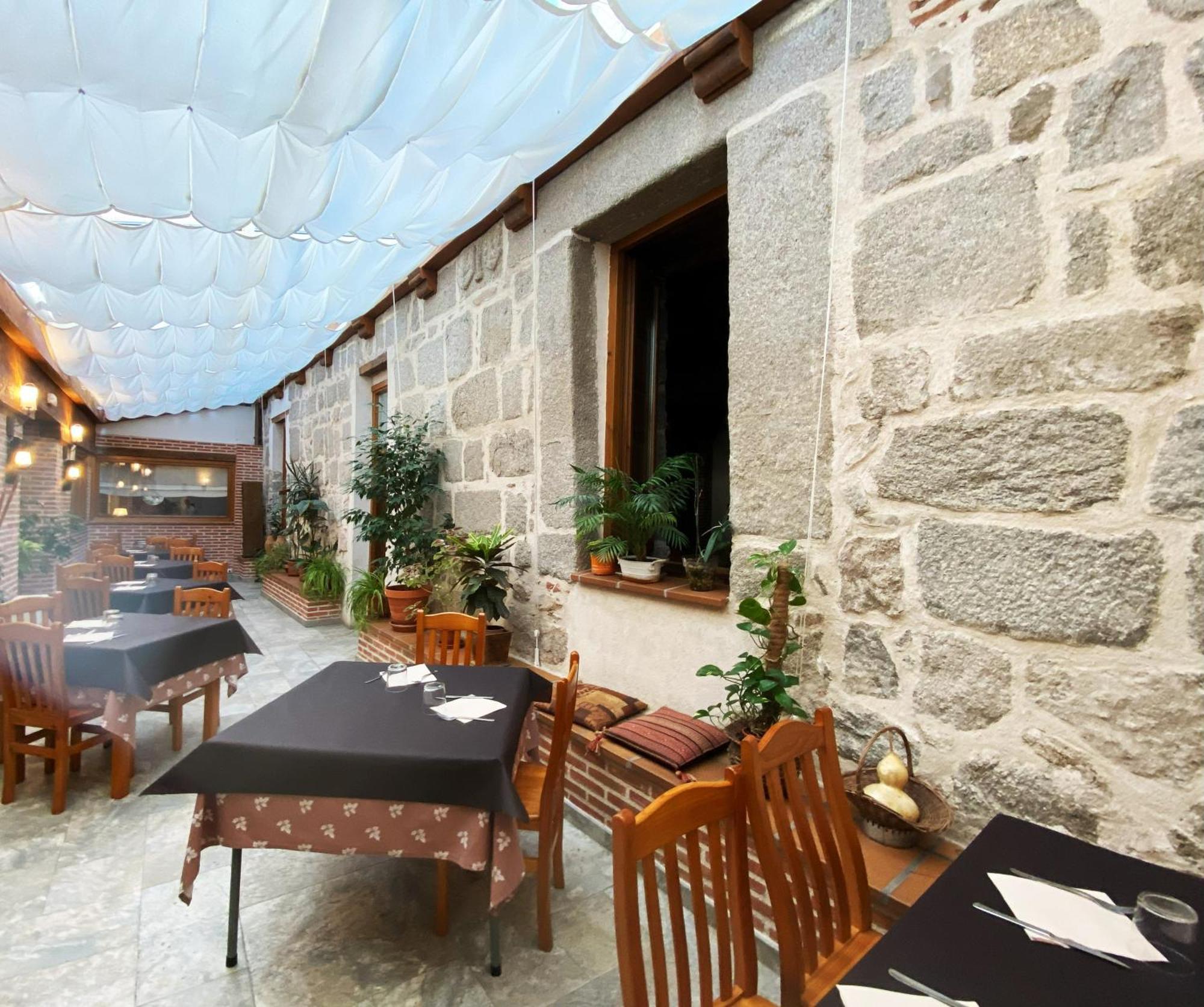 Palacio Duque de Tamames - HOTEL EL RASTRO Ávila Exterior foto